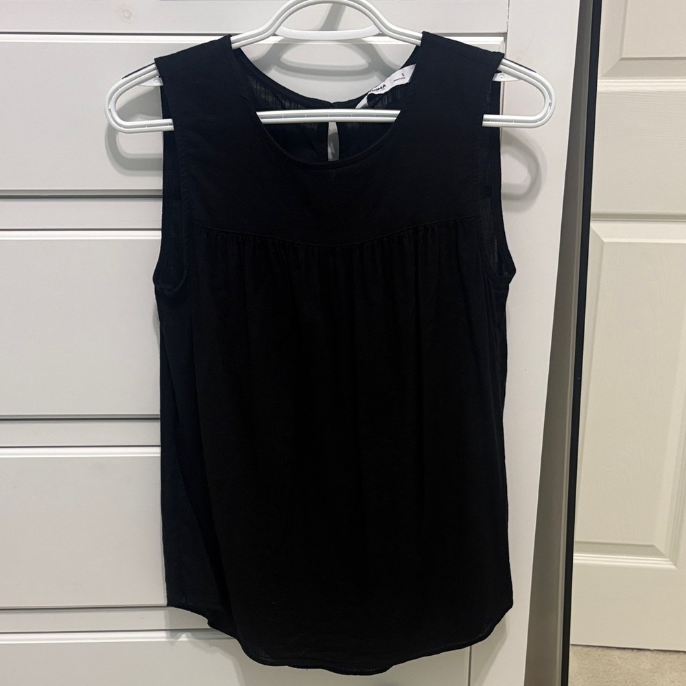 Sonoma Black Sleeveless Top Size Small NWOT